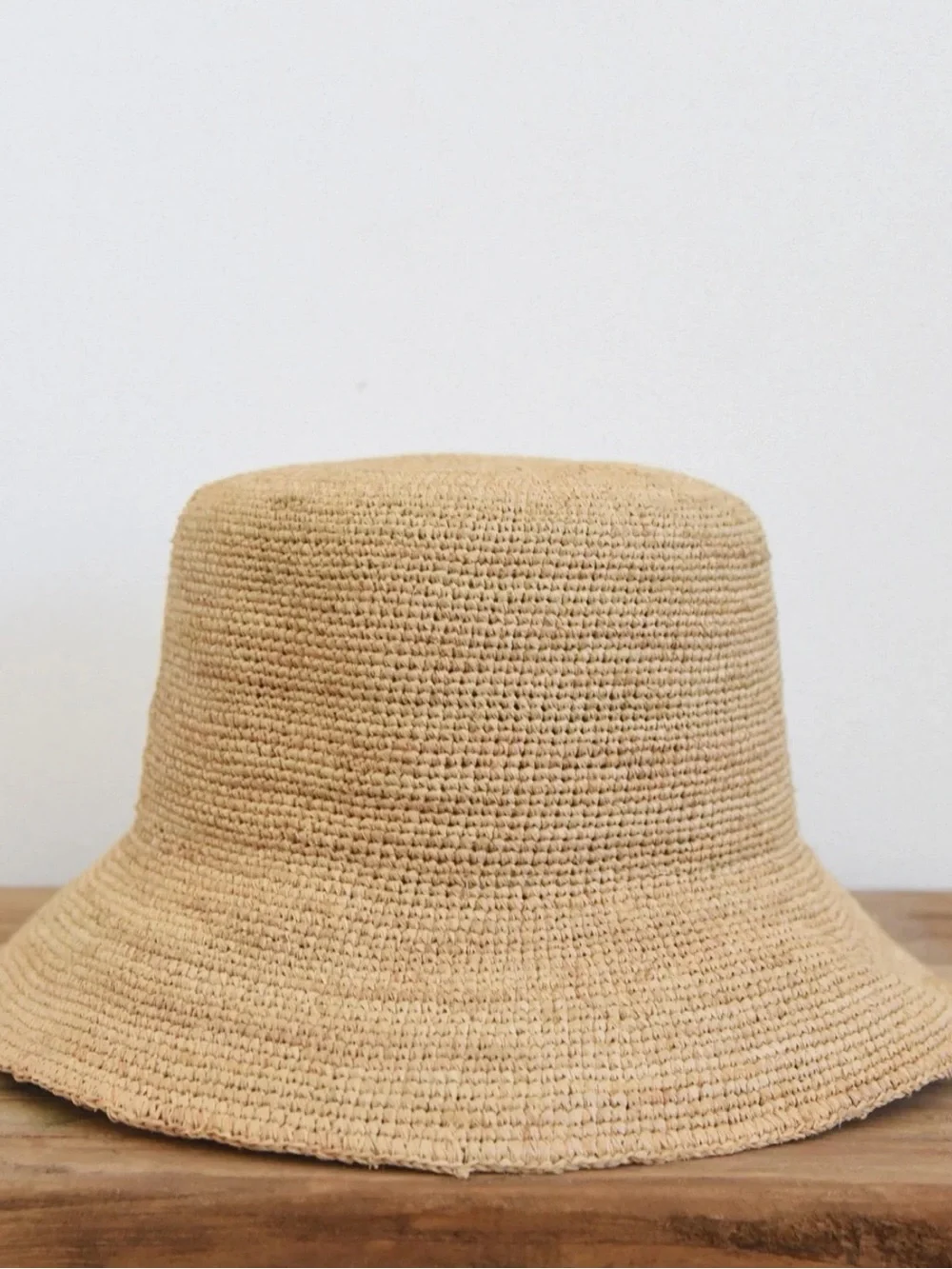 NWT - Beachwood Las Dalias Neutral Raffia Bucket Hat - Tan Straw Summer Hat